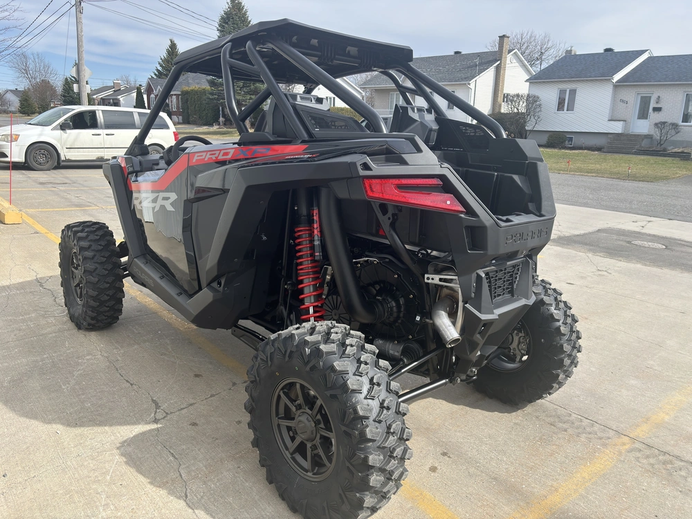 Polaris Rzr Pro Xp Ultimate 2025 alt