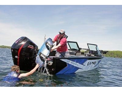 2025 Lund Boat Co 1875 Crossover Xs alt