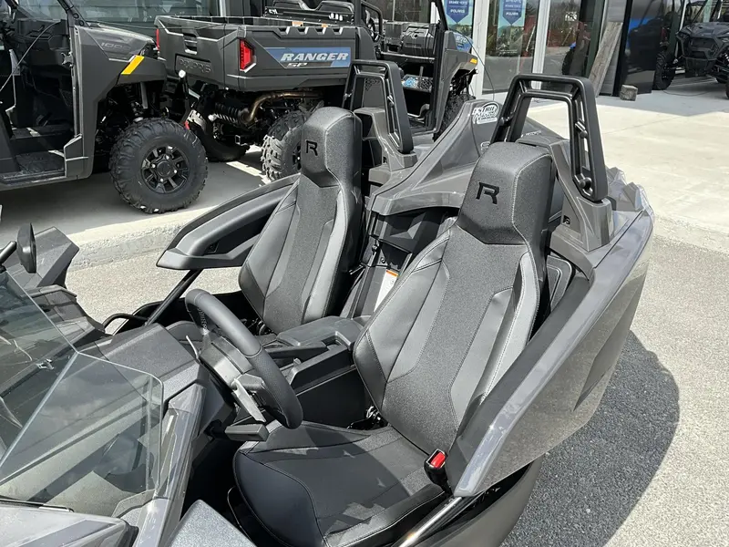 2025 Slingshot R - Autodrive