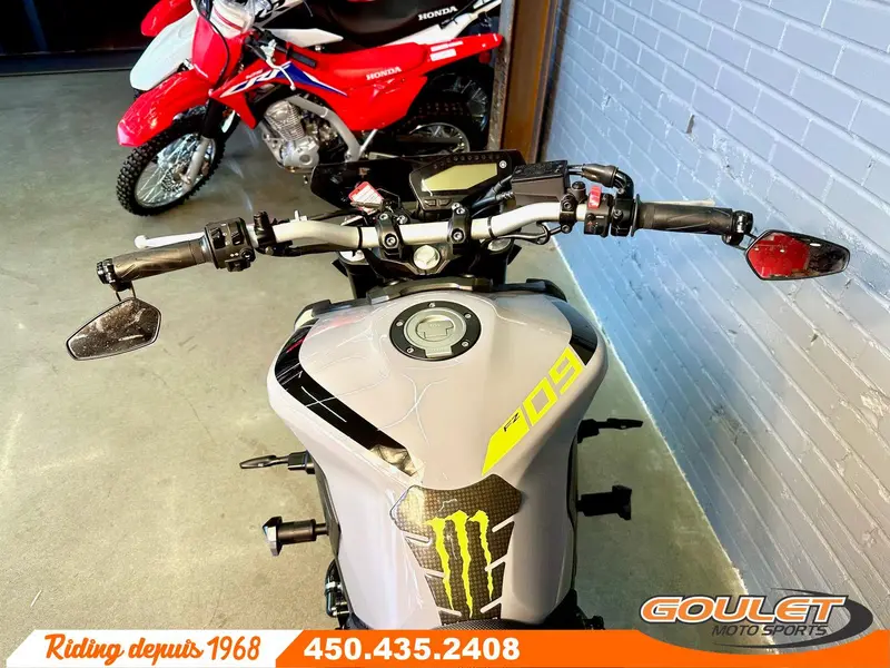 2017 Yamaha MT09 GRIS