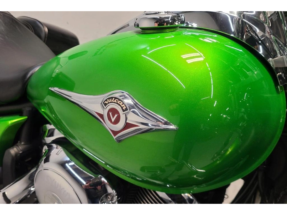 Kawasaki Vulcan 900 Custom 2008 alt