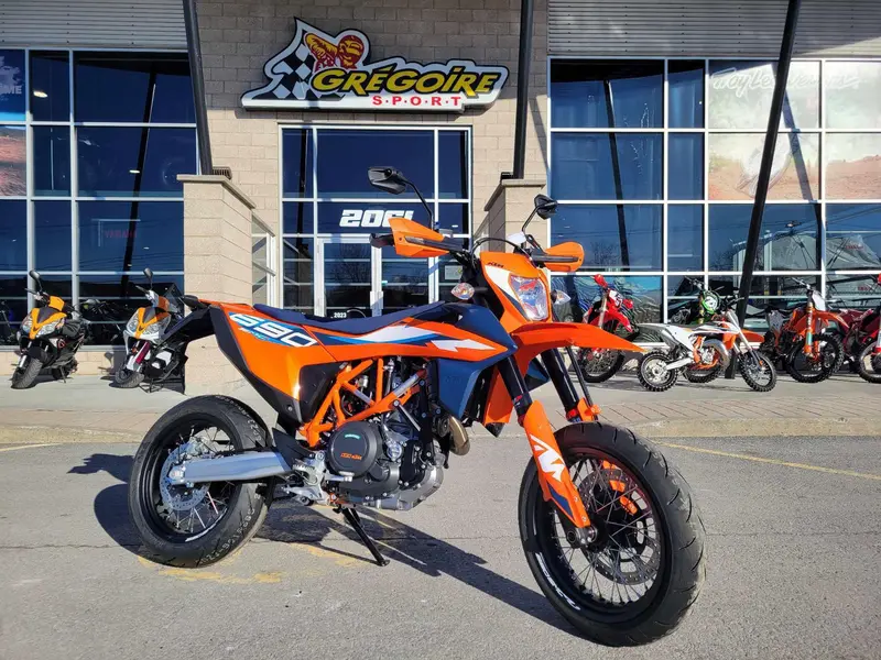 2024 KTM 690 SMC R En inventaire