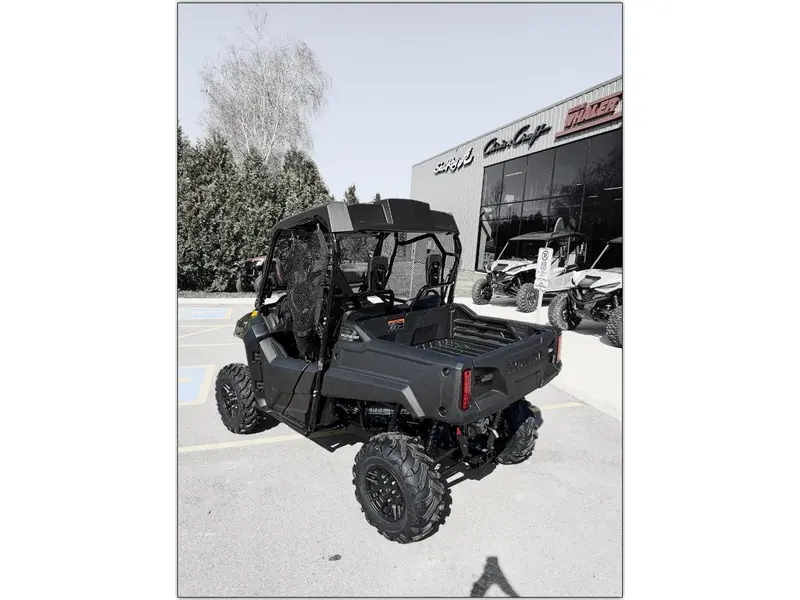 2025 Honda Pioneer 700-2P DLX with Roof & Windshield *All-In-Pricing