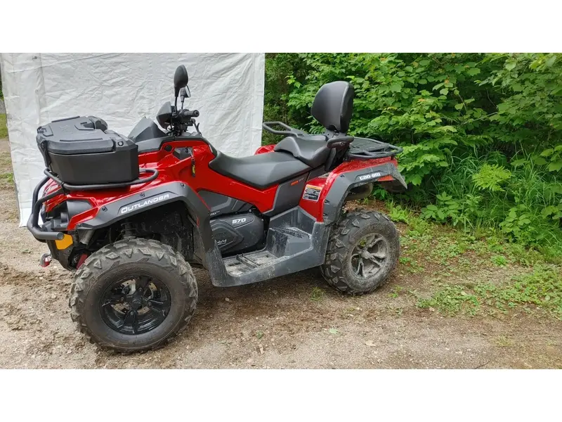 2019 Can-Am OUTLANDER 570 XT MAX