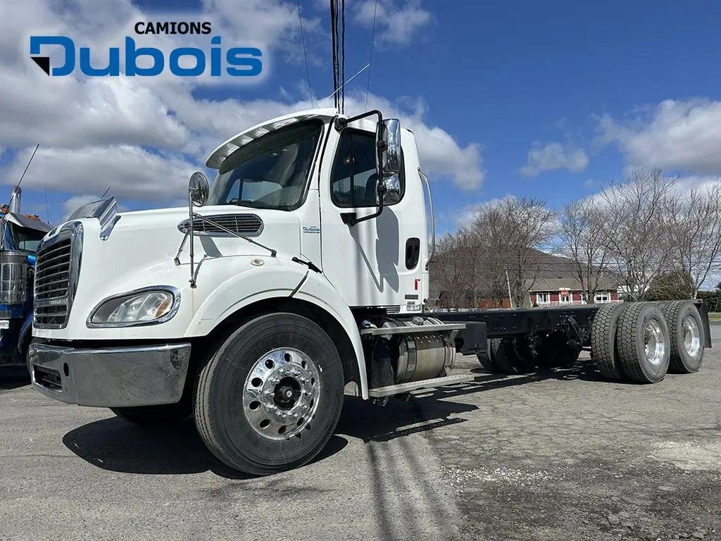 Freightliner M2-112 2016