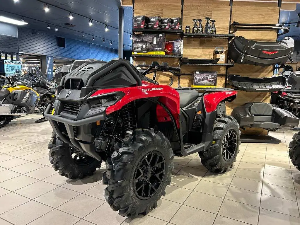 Can-Am Outlander XMR 700  2024