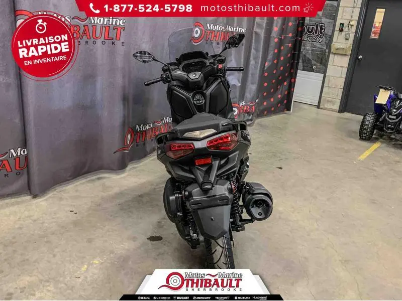 2025 Yamaha XMAX