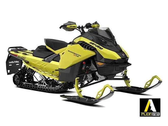 Ski-Doo BACKCOUNTRY X-RS 146 (43'') 850 E-TEC Turbo R Storm 150 1.5'' SHOT w/ 10.25'' Touchscreen 2025