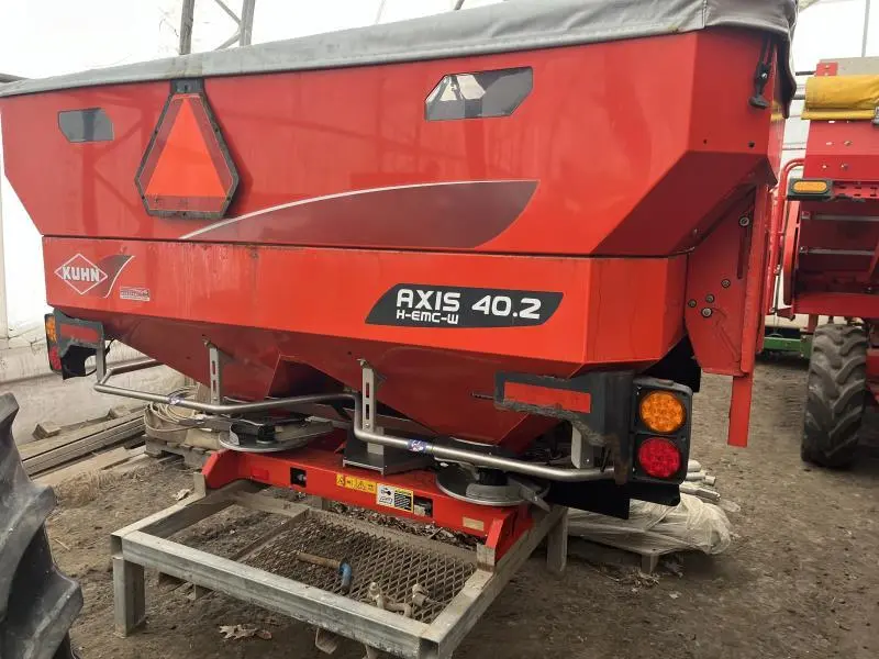 2016 Kuhn AXIS 40.2 H-EMC-W