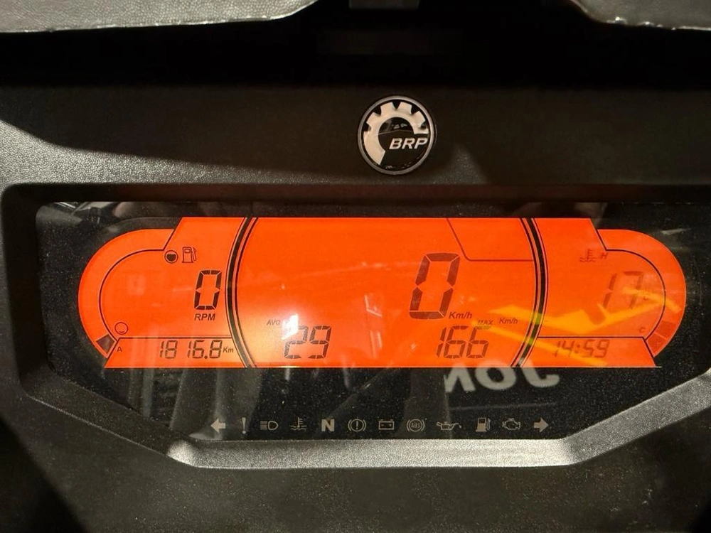 Ski-doo Renegade Mxz 600r 137'' 2025 alt