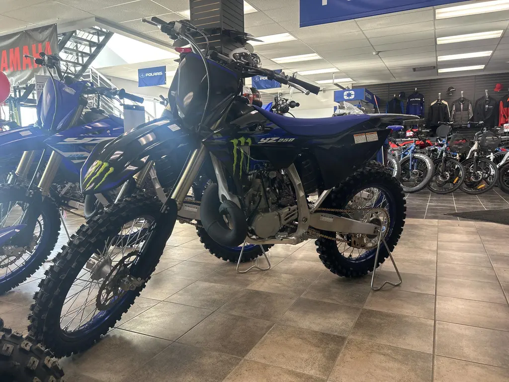 Yamaha YZ250  2025