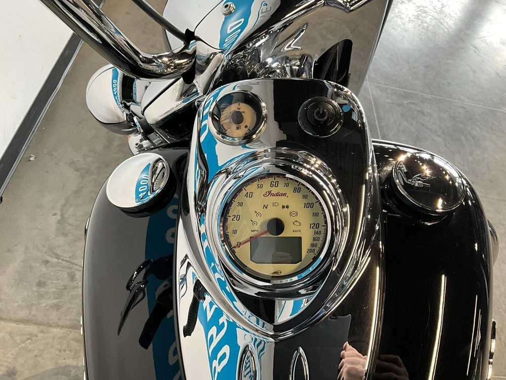Indian Motorcycle Chief Classic Thunder 2 900$ De Réduction 2014 alt