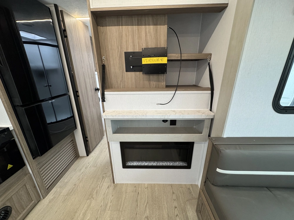 Coachmen Freedom Ultra Lite 252rbs 2025 alt