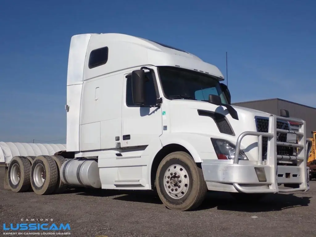 2014 Volvo VNL780 