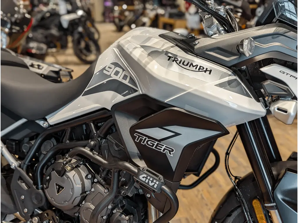 Used 2023 Triumph Tiger 900 GT Pro // Pure White in Headingley
