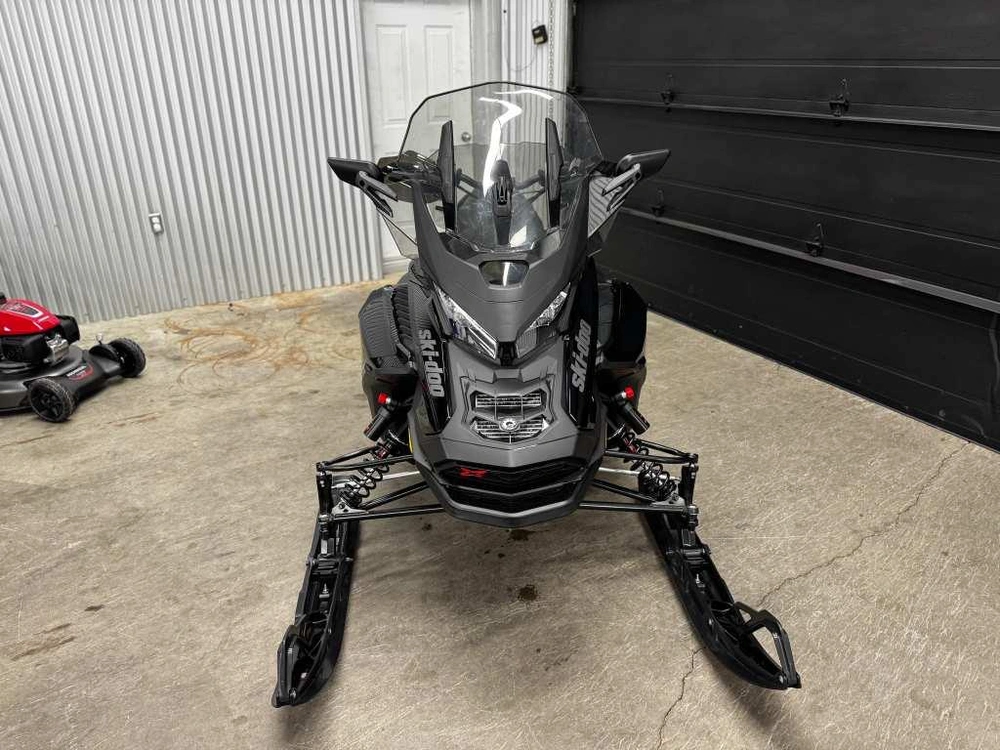 Ski-doo Renegade 900 Turbo R 2023 alt