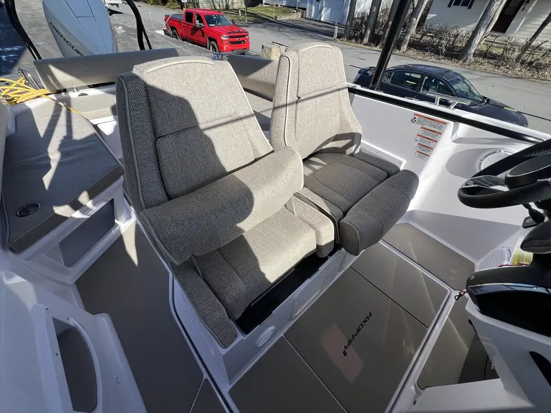2025 Axopar 25 CROSS TOP