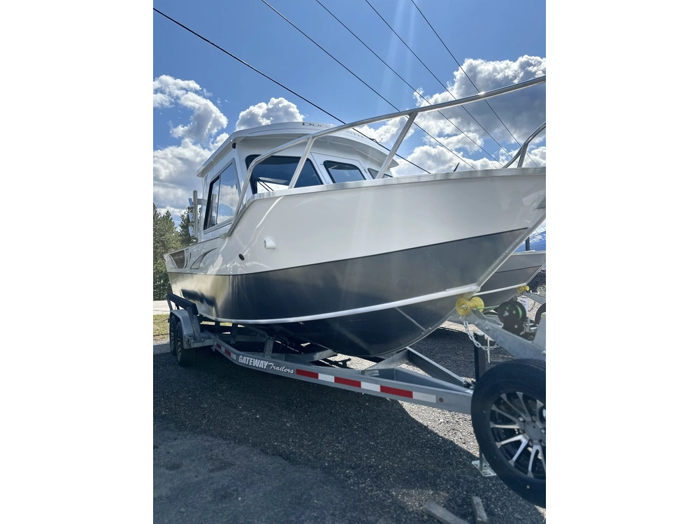 2024 Duckworth 24 Pacific Pro alt