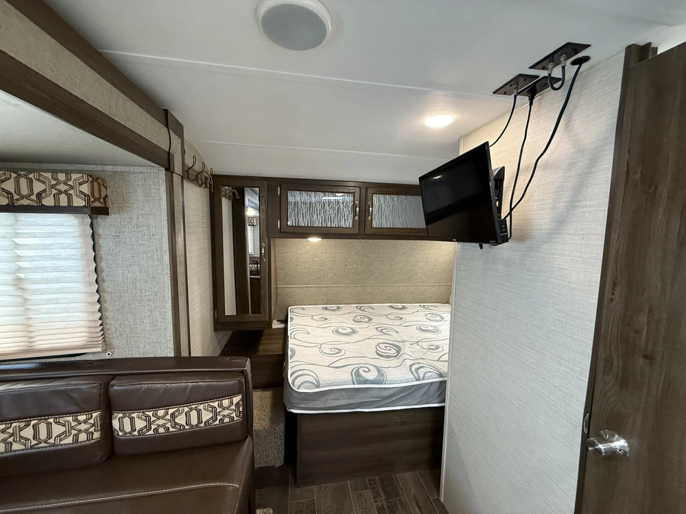 Keystone Rv Bullet Crossfire 1750r 2019 alt