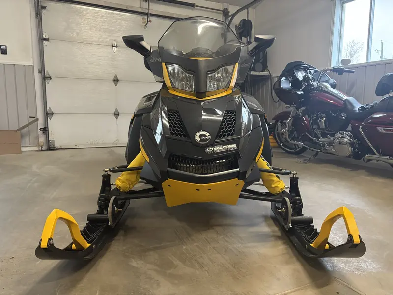 2013 Ski-Doo renegade 1200