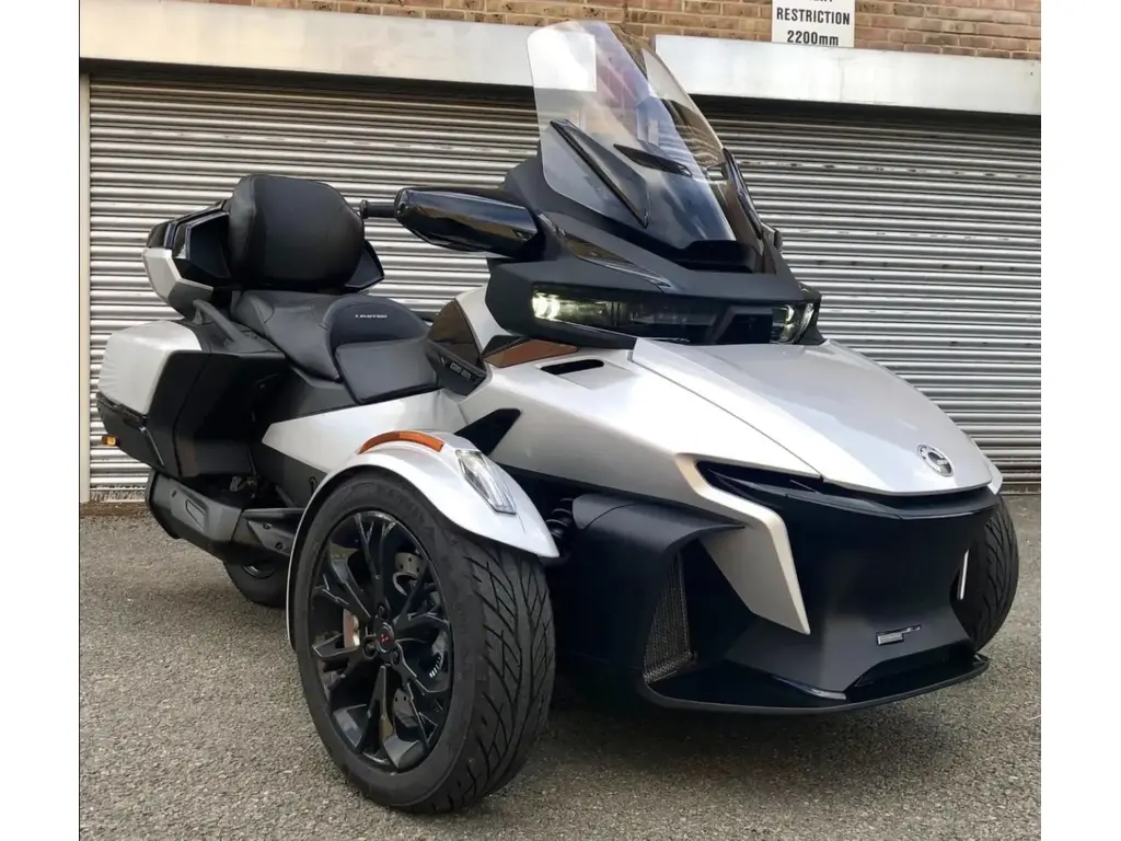 Can-Am RT-LTD / DARK PKG 2024