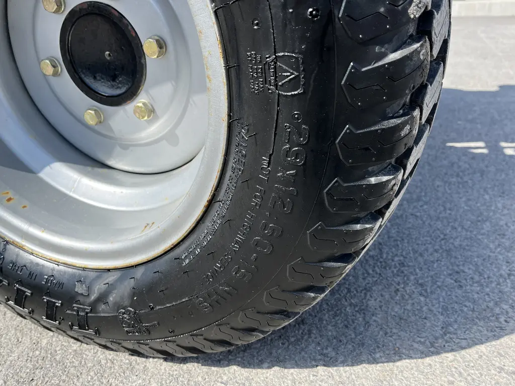 Mahindra Emax22L 2020