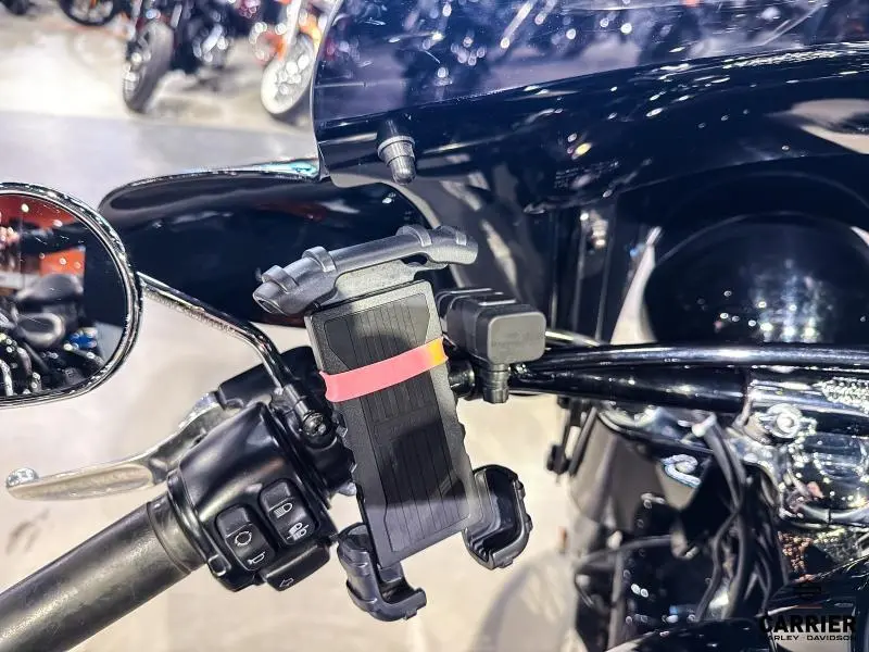 2017 Harley-Davidson Moto Harley-Davidson SOFTAIL SLIM 2017