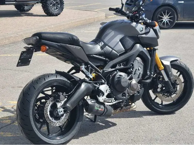 2015 Yamaha FZ09
