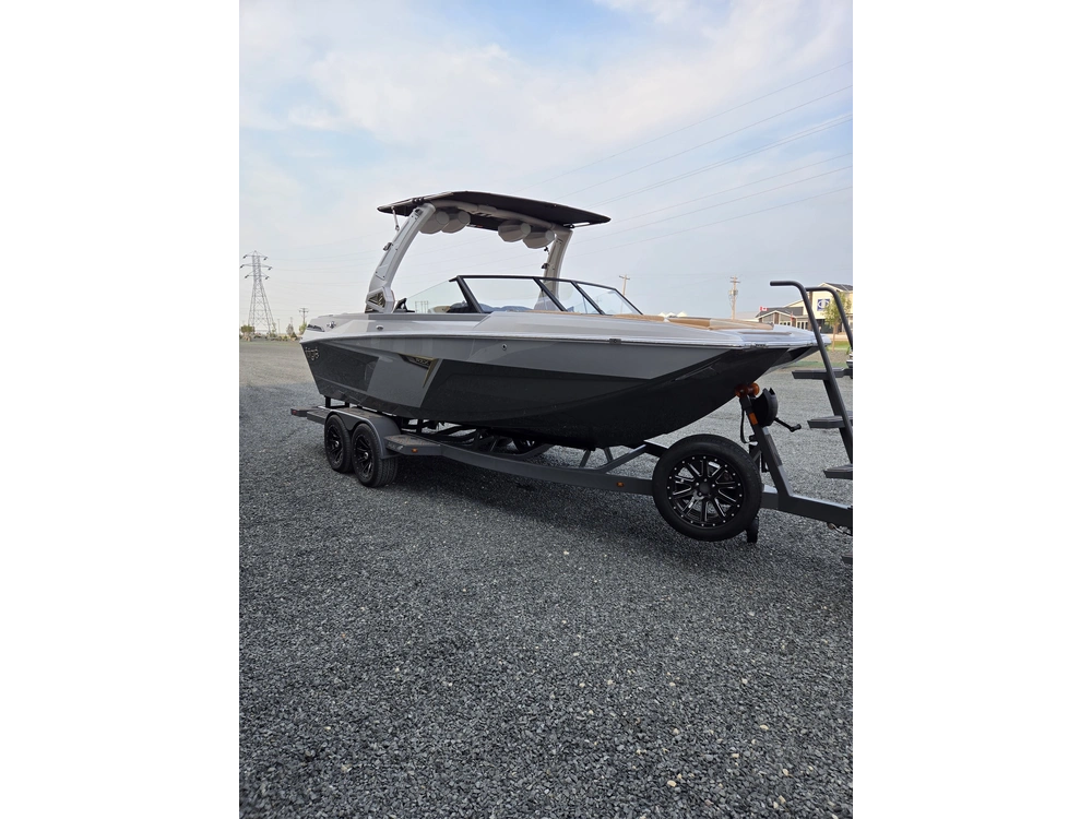 2025 Tigé Boats 2025 Tige 22rzx alt