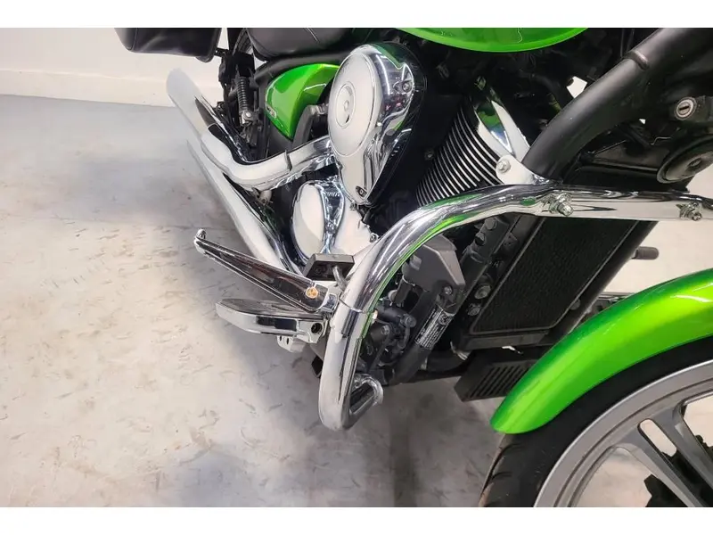 2008 Kawasaki VULCAN 900 CUSTOM thumbnail 9