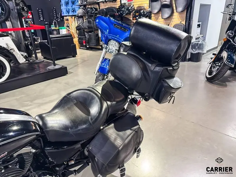 2006 Harley-Davidson Moto Harley-Davidson 1200 CUSTOM 2006