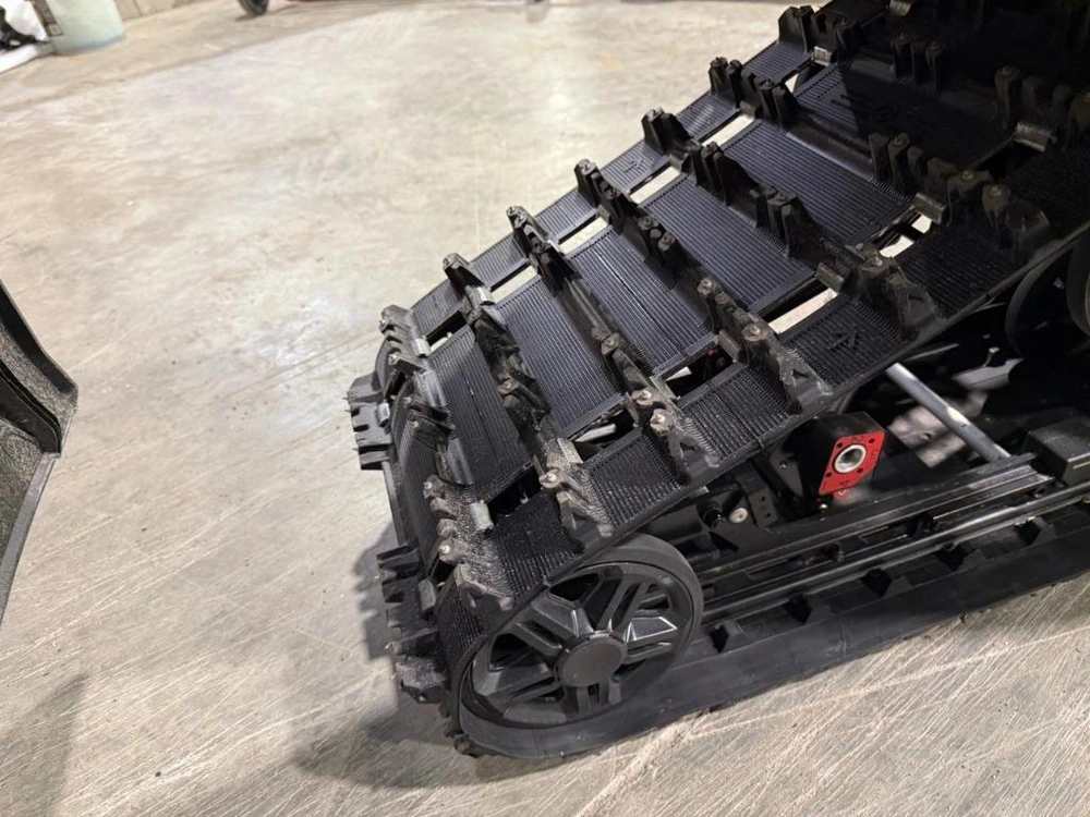 Ski-doo Renegade Mxz 600r 137'' 2025 alt