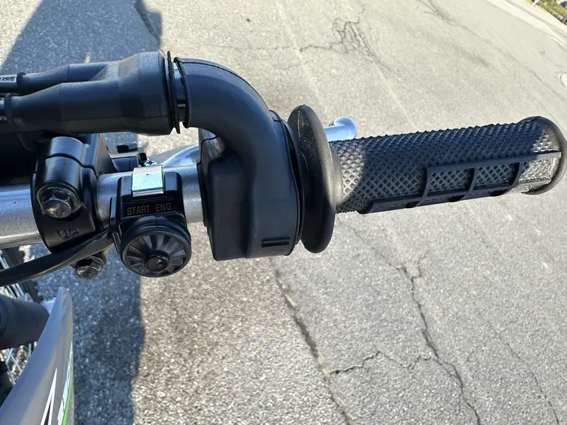 2025 Kawasaki KLX 230R