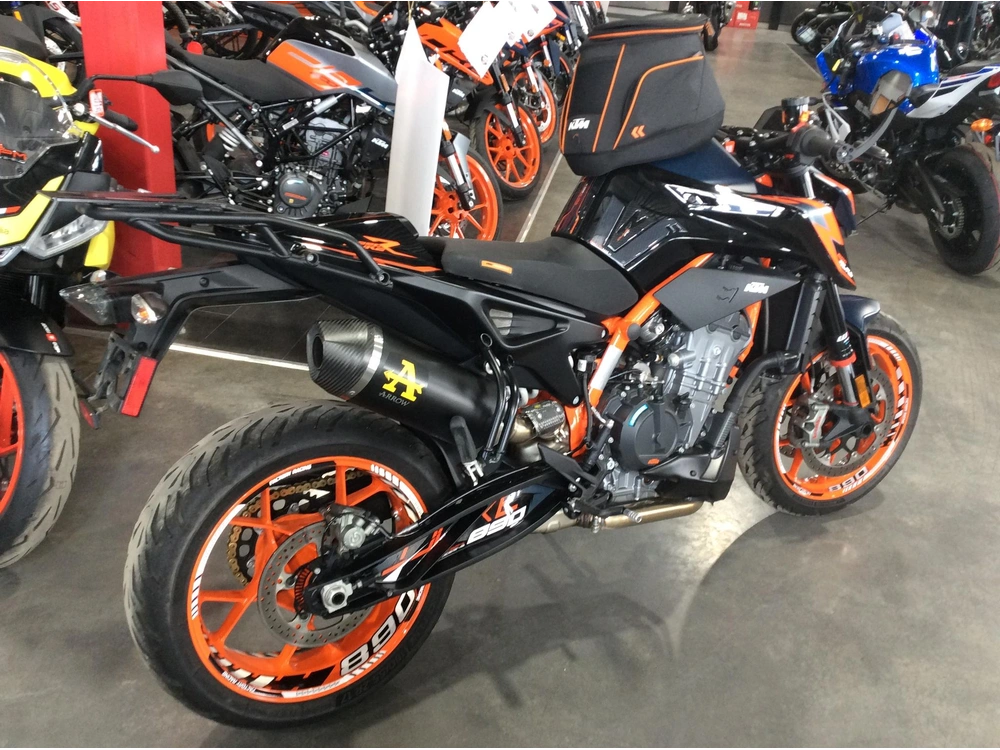 2023 Ktm Duke 890r alt