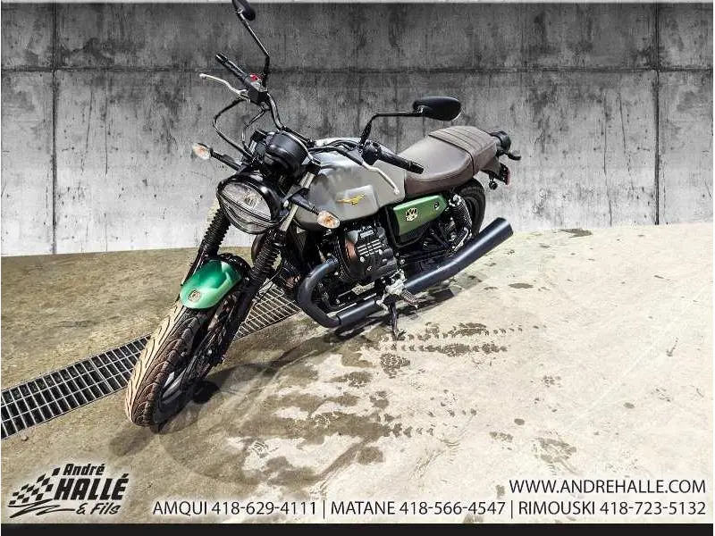 2022 Moto Guzzi V7 STONE CENTENARIO