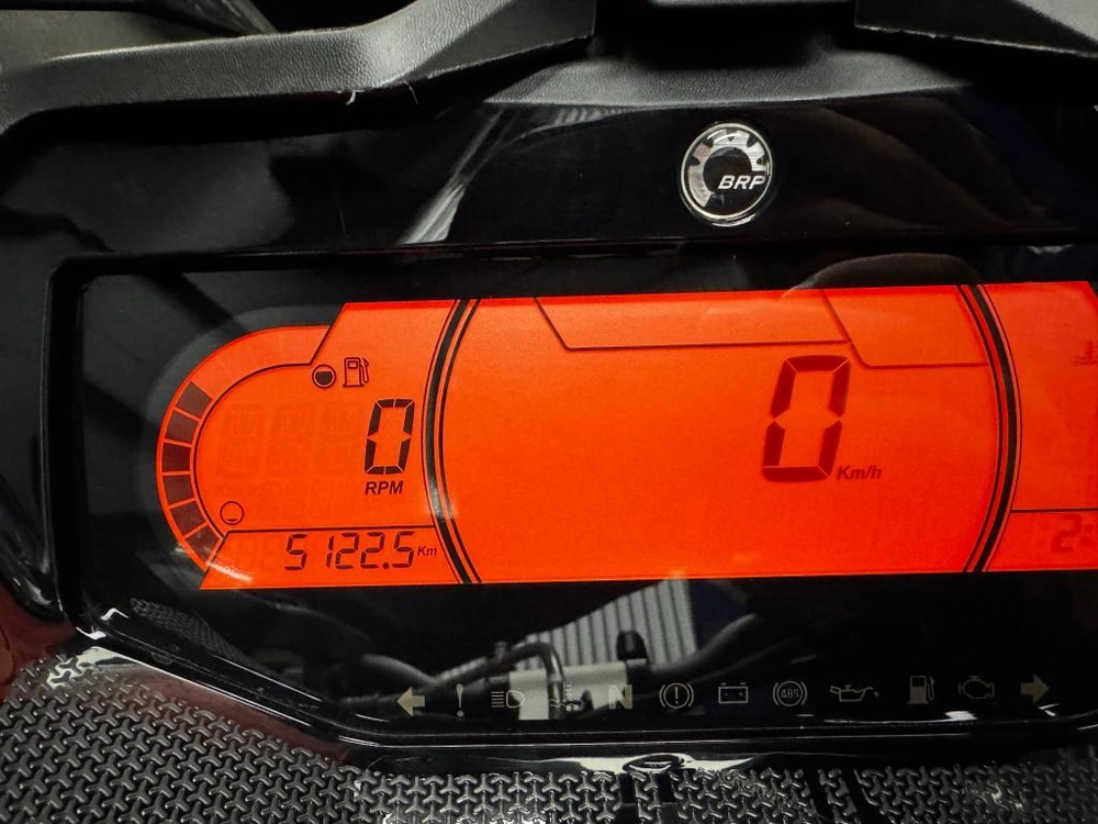 Ski-doo Renegade 900 Turbo R 2023 alt