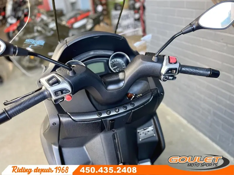2019 Piaggio MP3 500 thumbnail 8