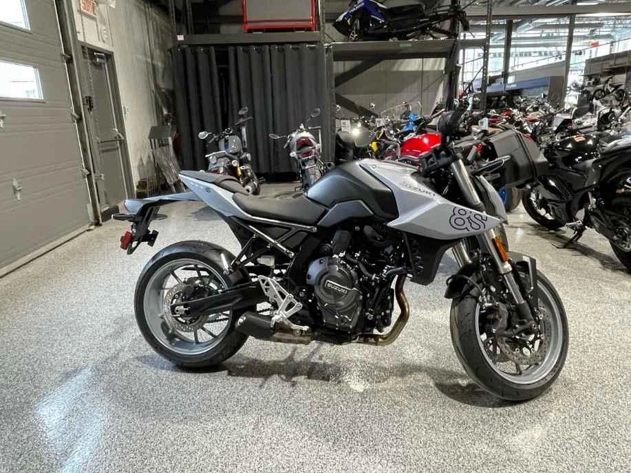 Suzuki Gsx-8s 2024 alt
