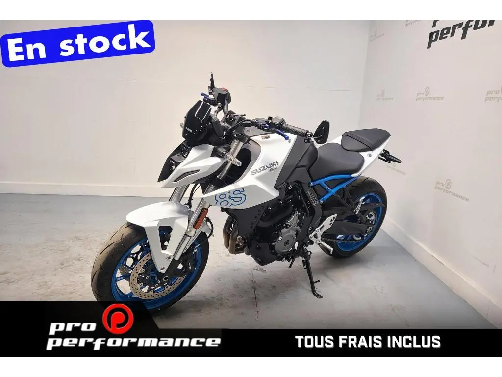 Suzuki GSX-8S 2023