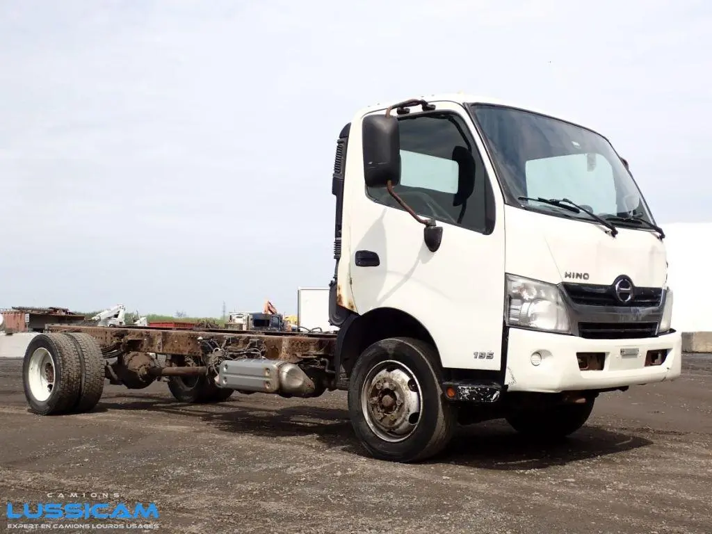 2013 Hino 195 