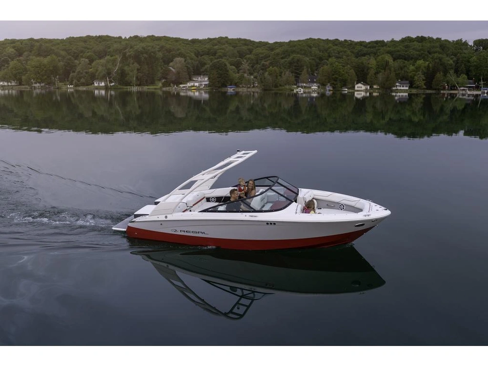 Regal Ls2 Surf 2026 alt