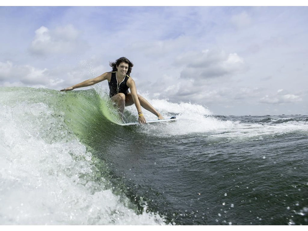 Regal Ls6 Surf 2026 alt