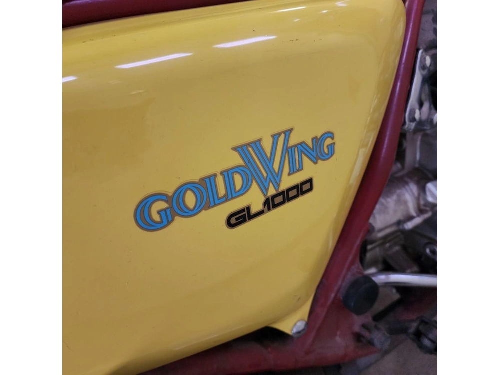 1976 Honda Goldwing alt