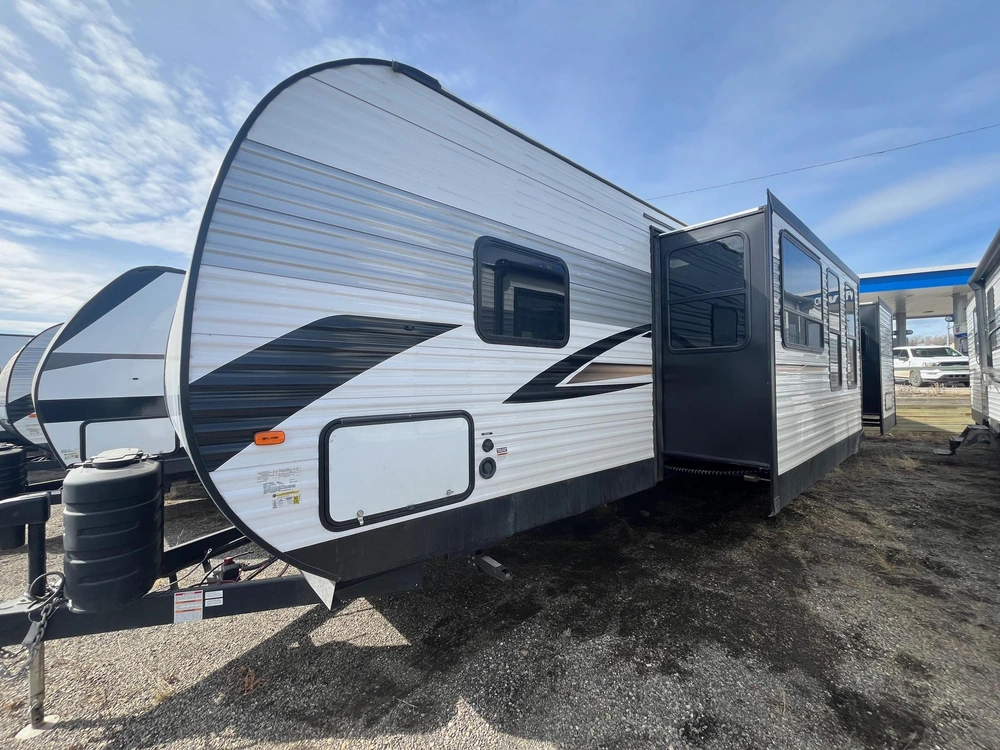 2024 Sportsmen Sportsmen Destination 362db alt