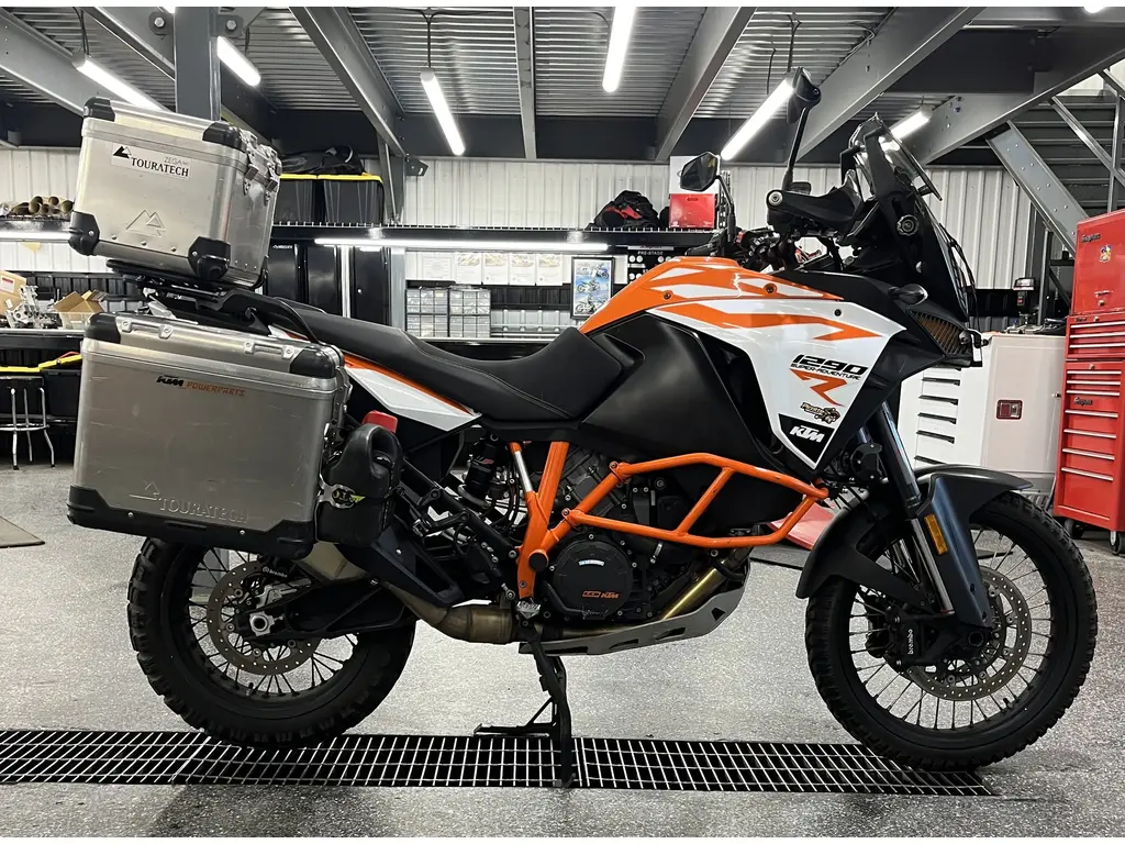 2017 KTM 1290 SUPER ADVENTURE R 