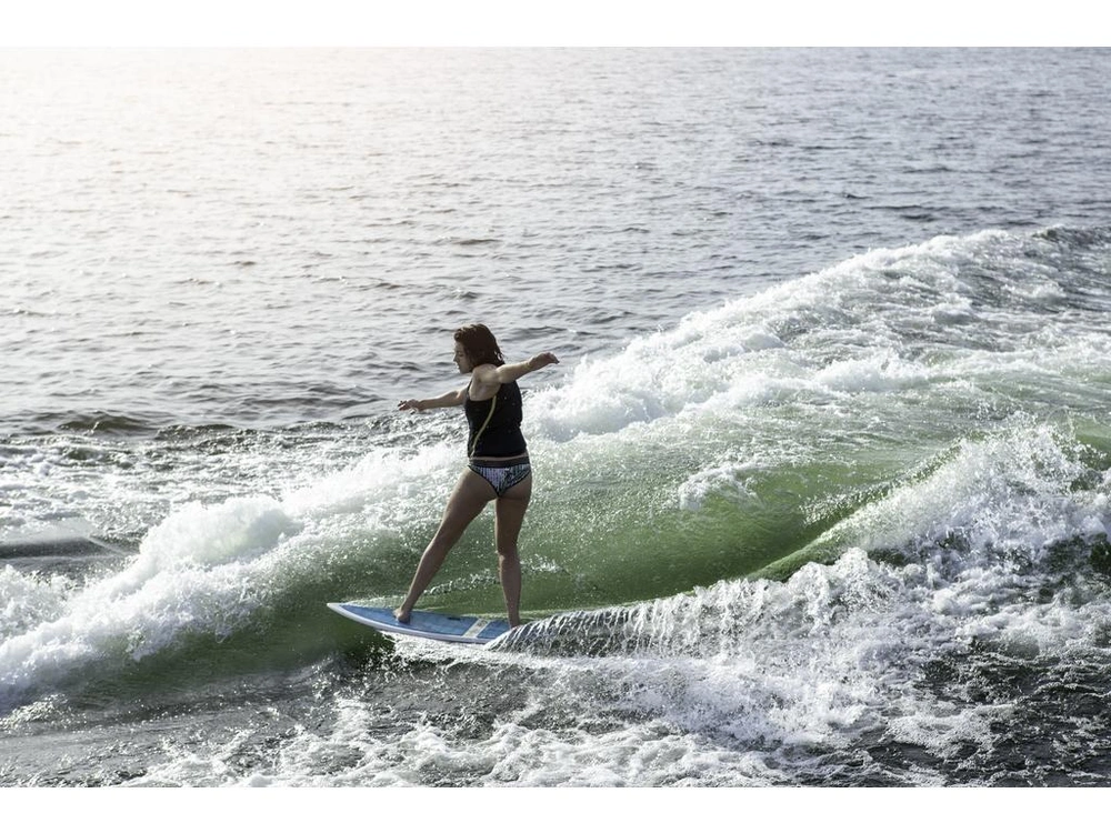 Regal Ls6 Surf 2026 alt