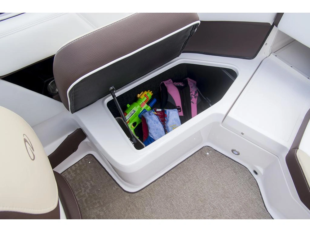 2026 Regal 2000 Es alt