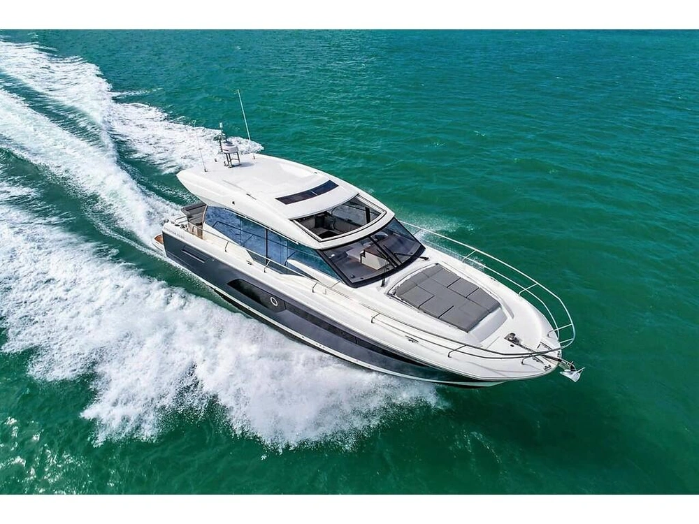 Prestige Yachts 520s 2026 alt