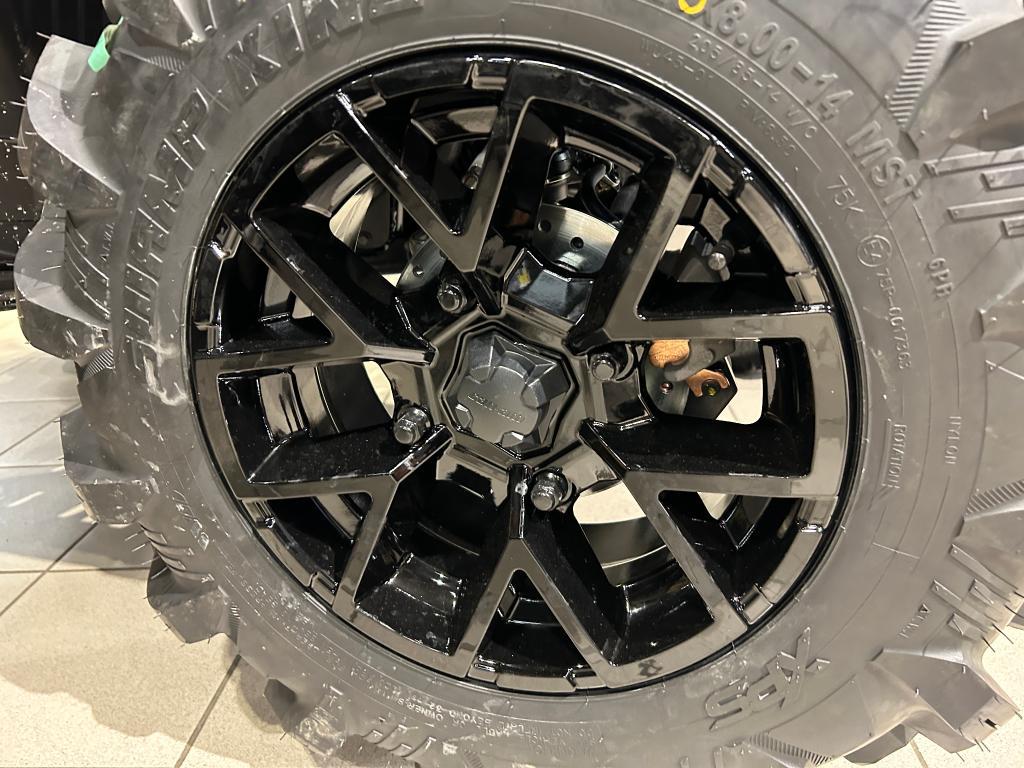 2024 Can-Am Outlander XMR 700