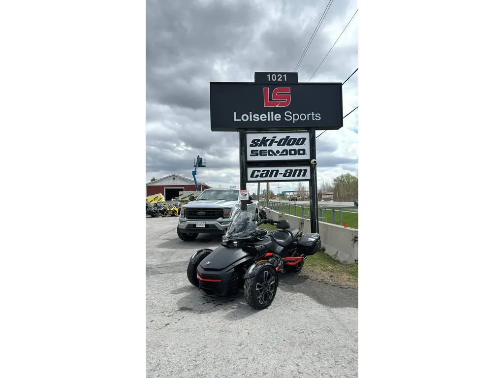 Can-Am F-3 S 2024